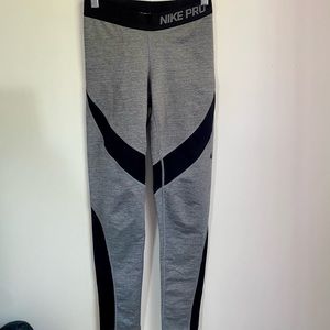 Nike 🖤 Leggings